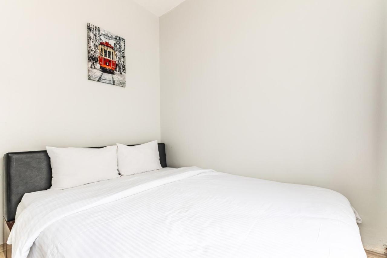 Lovely Flat Near Shore And Trendy Spots In Kadikoy İstanbul Dış mekan fotoğraf